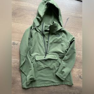North Face Green Utility Pullover